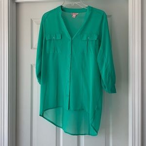 Women’s blouse